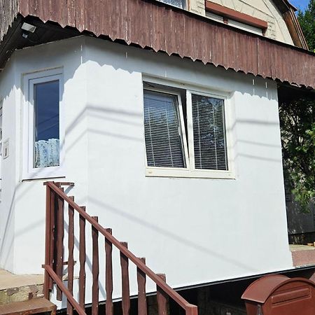 Friendly Apartment In The Suburb. Budapesta Exterior foto
