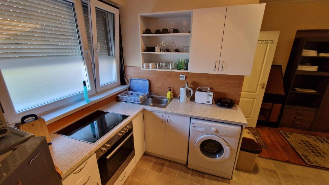 Friendly Apartment In The Suburb. Budapesta Exterior foto
